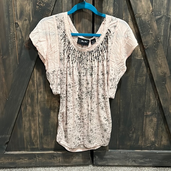 Miss Me Tops - Beaded Top with cinched sides